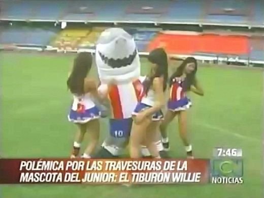 FOTO / TOP 20 mascote PORNO :)_18
