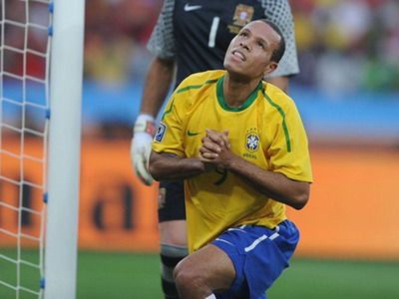 VIDEO Samba la Cupa Mondiala! Brazilia 3-0 Chile! Duel cu Olanda in sferturi!_3
