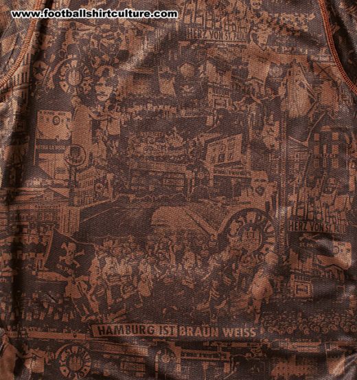 FOTO! Ce echipament si-a tras cel mai nebun club din Germania: cu Patron GAY, sex-shop pe tricouri si prezervative cu cap de mort!_13