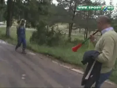 Vezi cum sufla Copos a paguba in vuvuzele pentru ca se scufunda planeta, la sport ProTv, ora 20.00!