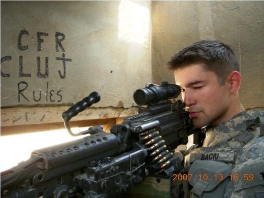 SUPER FOTO! Cel mai tare fan al lui CFR Cluj! Ce mesaj a trimis un soldat din Irak!_1