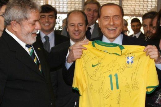 POZA ZILEI: Berlusconi s-a dat cu Brazilia!