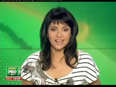 VIDEO: O masina de 15.000 de CP cu motor de avion a facut senzatie pe un aeroport!