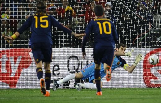 Imagini incredibile! 2 penaltyuri ratate, unul anulat si unul neacordat dupa un fault CLAR in doar 3 minute!_7