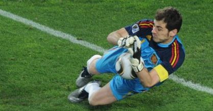 DOVADA! Casillas a stiut unde va trage Cardozo la penalty! A dat IDENTIC in Europa League cu Liverpool! VIDEO