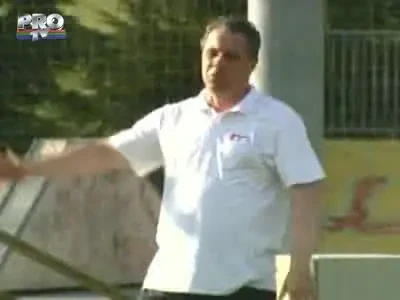 VIDEO: Rapidistii au dat de belea! Sumudica este cel mai nervos antrenor din Liga I :)