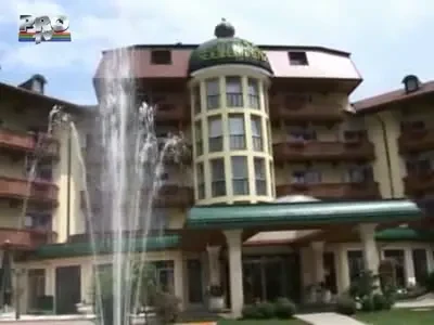 VIDEO: Cantonament de cinci stele! Cum arata locatia in care Piturca i-a cazat pe stelisti