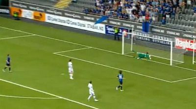 Asta e cel mai frumos gol al saptamanii: sut perfect de la 20 de metri! VIDEO