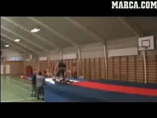 VIDEO / Cea mai URATA fractura din gimnastica! Tipul da apoi interviu: