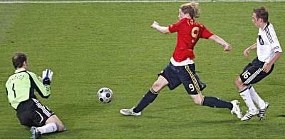 Germania - Spania: 13 jucatori din finala europeanului din 2008 se vor reintalni! Vezi care sunt: