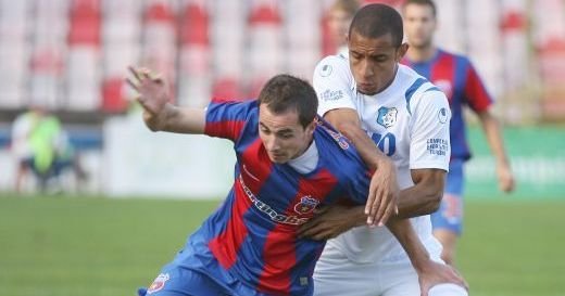 OFICIAL! Dinamo isi trage aparare! L-a luat pe Cardoso