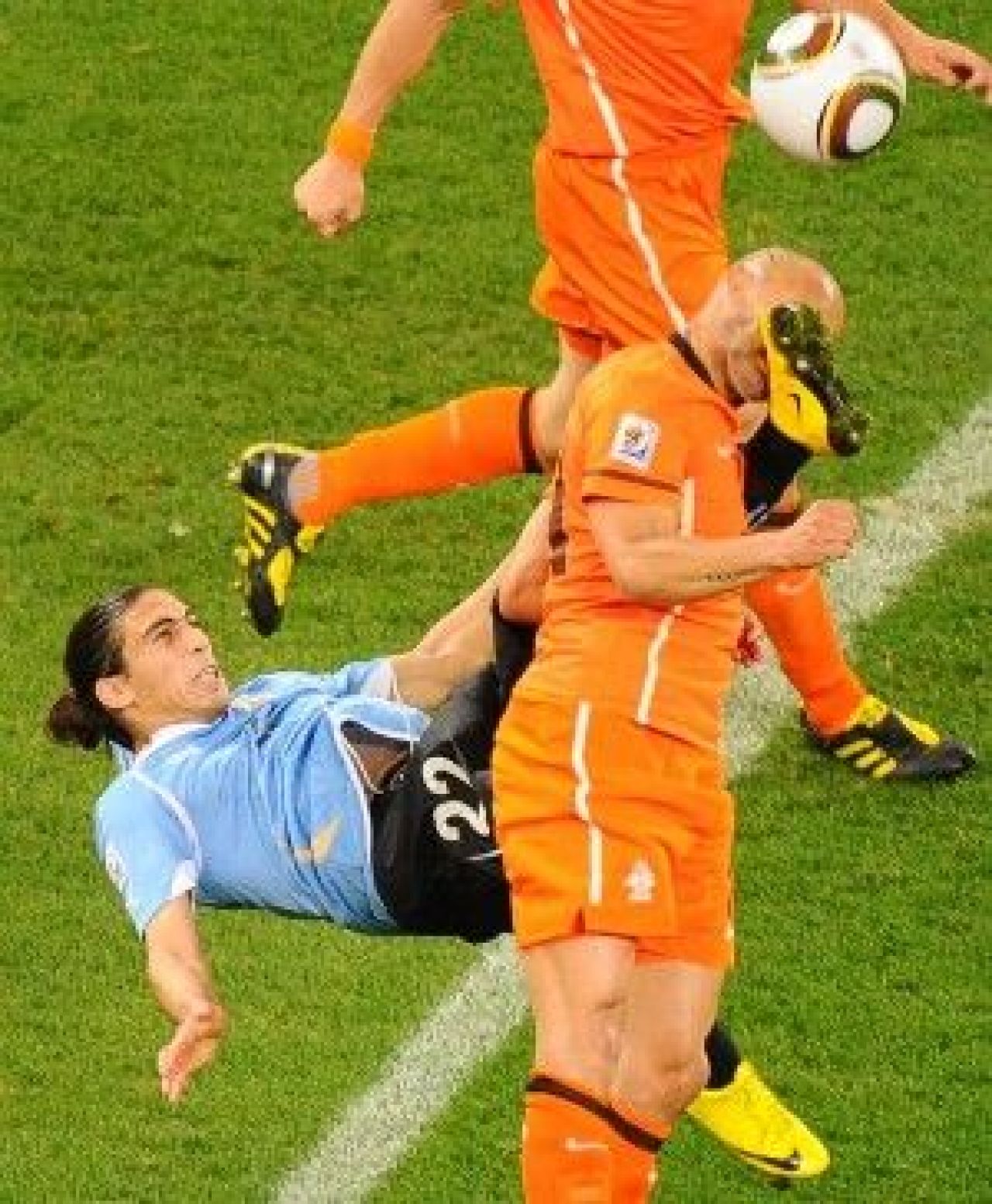 OLANDA este in FINALA Cupei Mondiale! Olanda 3-2 Uruguay! Vezi rezumatul:_12