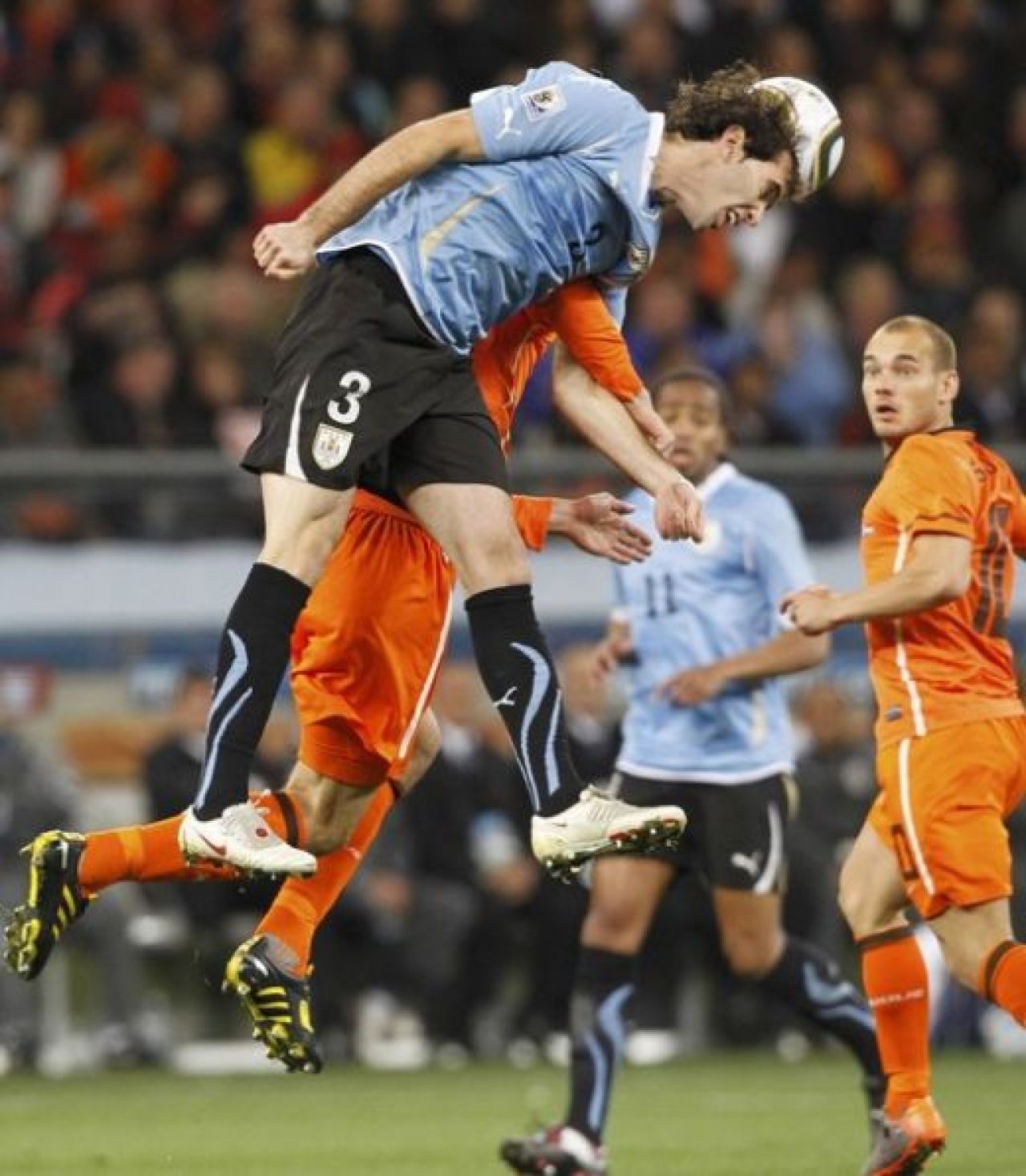OLANDA este in FINALA Cupei Mondiale! Olanda 3-2 Uruguay! Vezi rezumatul:_18