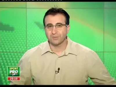 Show nebun in Piata Rosie din Moscova! Capitala Rusiei transformata intr-un offroad pentru motoare!