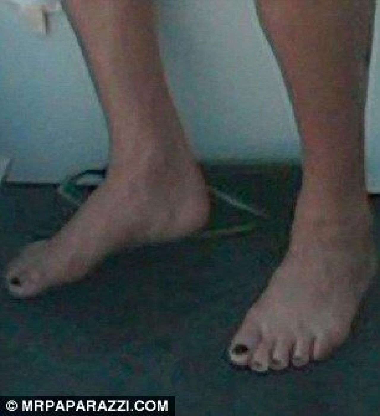 FOTO: Ronaldo, barbatul perfect: se epileaza si isi vopseste unghiile de la picioare!_1