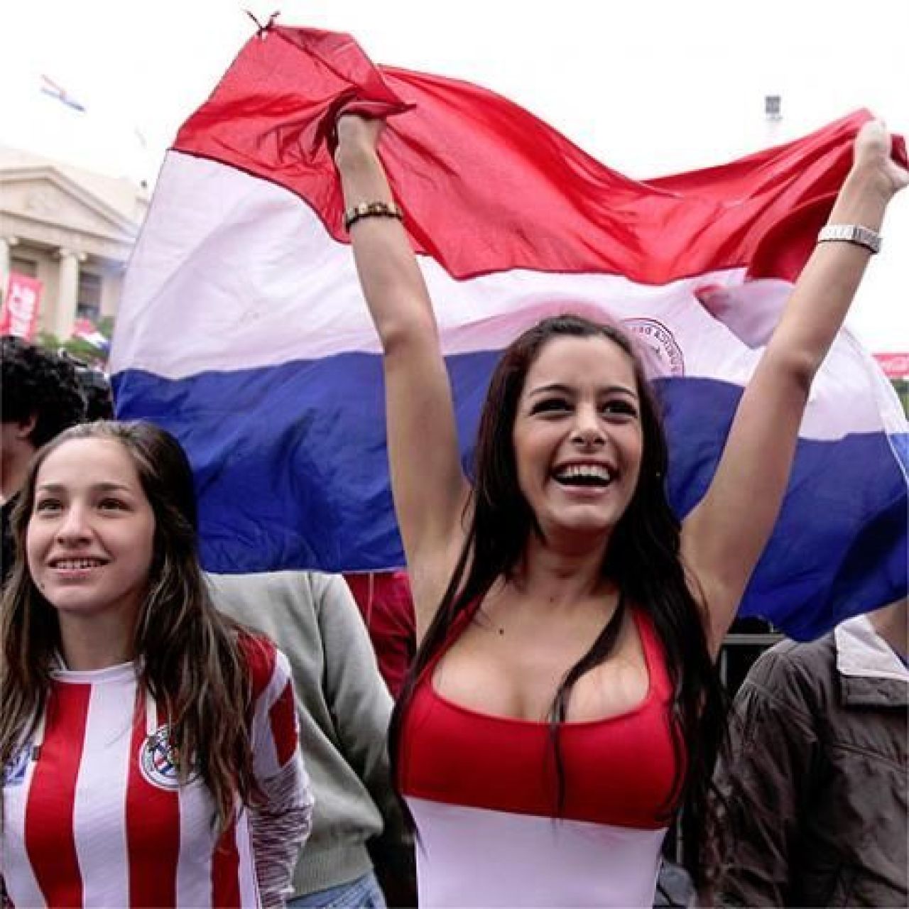 Dorismar sau Larissa Riquelme? Care e cea mai BUNA femeie de la Mondial?_60