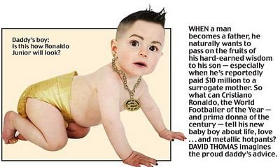 Prima poza cu Cristiano Jr! :) 16 moduri sa faci misto de Cristiano Ronaldo!_16