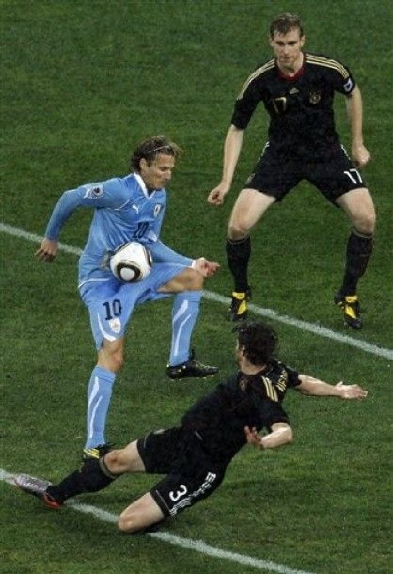 Meci dramatic, Germania castiga finala mica!Germania 3-2 Uruguay!_11