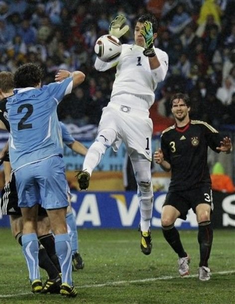 Meci dramatic, Germania castiga finala mica!Germania 3-2 Uruguay!_15