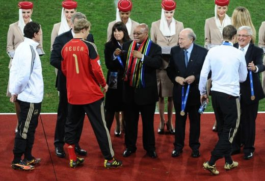 Muller, Forlan, Villa, Sneijder golgheteri inainte de finala! Vezi imagini de la premierea Germaniei!_4