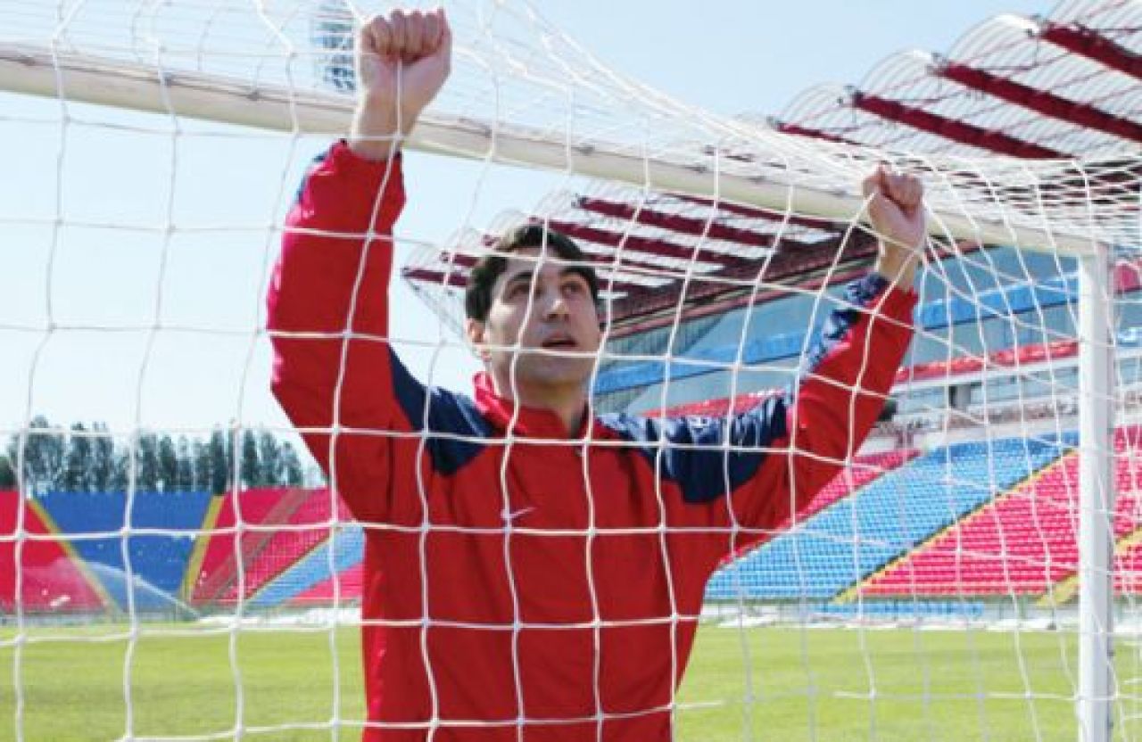 Vezi golul cu care Surdu a adus a cincea victorie pentru Steaua in amicale: Steaua 1-0 Ferencvaros!_1
