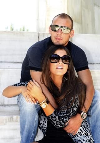 Chivu, invitat special! Vezi cum arata castelul unde va avea loc nunta dintre Sneijder si Yolanthe!_8