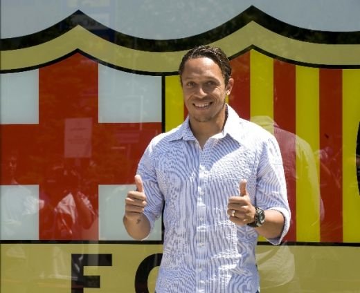 FOTO / Adriano a fost prezentat la Barca: 