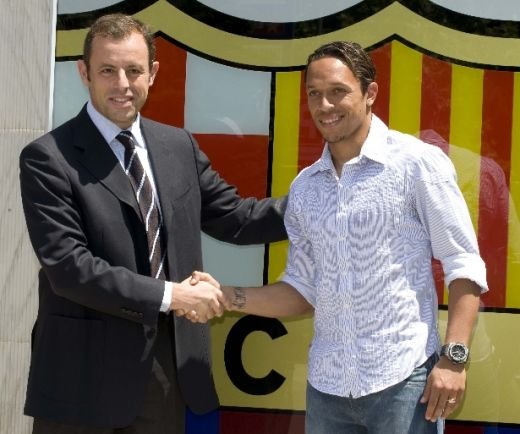 FOTO / Adriano a fost prezentat la Barca: 