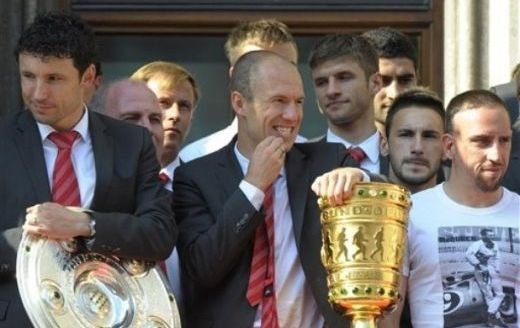 Lahm, Schweinsteiger si Muller nu pleaca de la Bayern: Ramanem aici