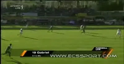 A scos din joc trei jucatori si a inscris cel mai frumos gol al saptamanii!