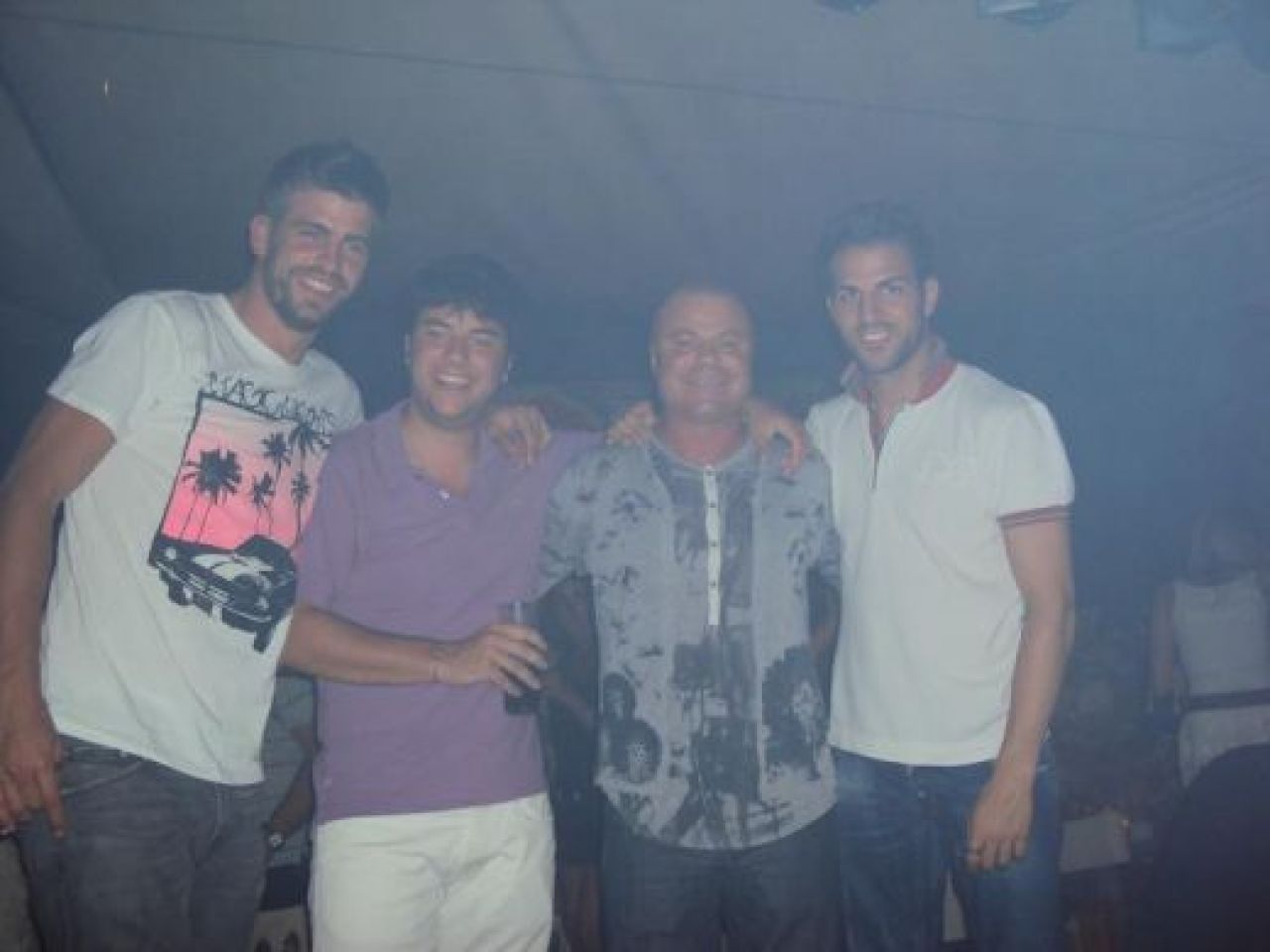 FOTO: Nicu Gheara a dat o SUPER petrecere la Ibiza cu Puyol, Fabregas, Pique si Shakira!_4