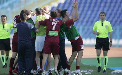 Mandorlini: Mereu e greu cu Craiova! Vezi cum au castigat clujenii sezonul trecut cu gol in min 94!