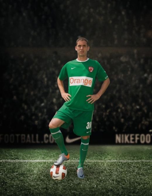 VIDEO! Dinamo are VERDE catre titlu! Vezi tricourile din acest sezon!_2