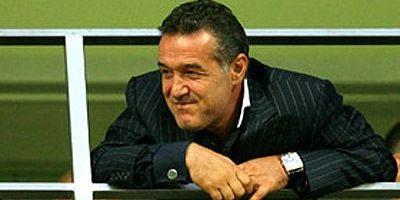 Becali, impresionat de Steaua lui Piturca: Am jucat tiki-taka!