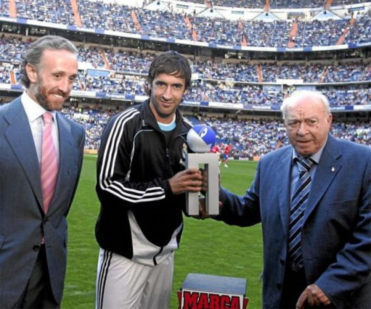 ADIO Raul Madrid!