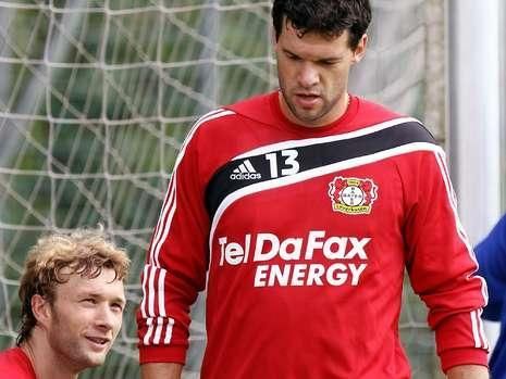 FOTO: Ballack a revenit dupa 73 de zile de pauza! NU va juca in Danemarca - Germania!_9