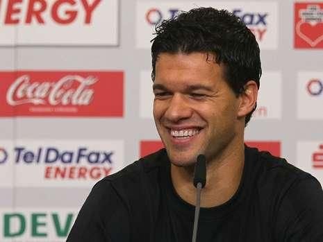 FOTO: Ballack a revenit dupa 73 de zile de pauza! NU va juca in Danemarca - Germania!_12