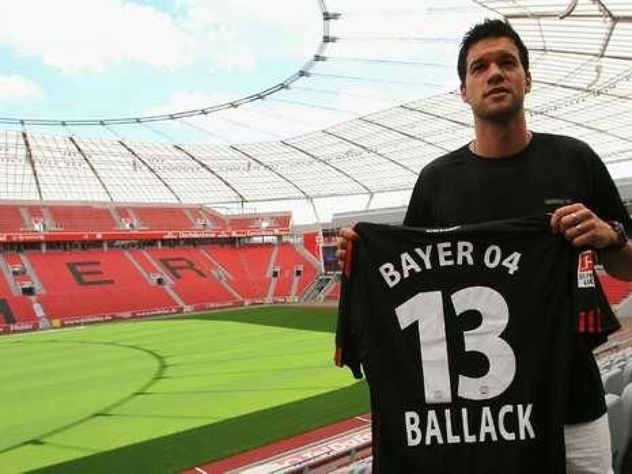 FOTO: Ballack a revenit dupa 73 de zile de pauza! NU va juca in Danemarca - Germania!_13