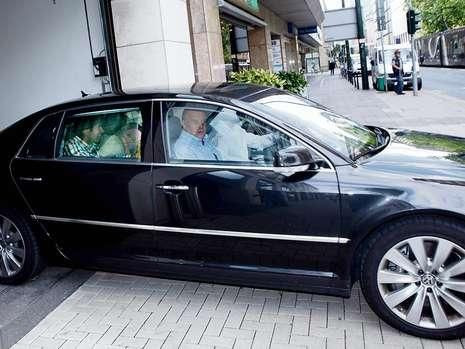 FOTO: Cat de RARA e imaginea asta: Raul, in tricoul lui Schalke! 