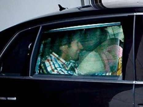 FOTO: Cat de RARA e imaginea asta: Raul, in tricoul lui Schalke! 