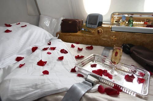 Milan si-a prezentat echipamentul intr-un super avion Airbus A380! 33 de poze_30