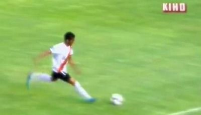 VIDEO Are 19 ani, a costat 6 milioane de euro si i-a facut cadou lui Lucescu 2 super goluri a la Ronaldinho!