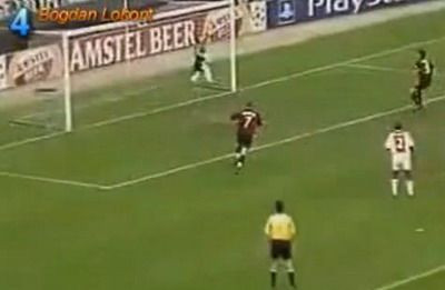 Lobont, pe 4 in topul celor mai spectaculoase reflexe de portar! VIDEO