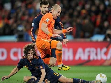 S-a RUPT Robben: 2 luni sta pe bara! Cine e de vina?_2