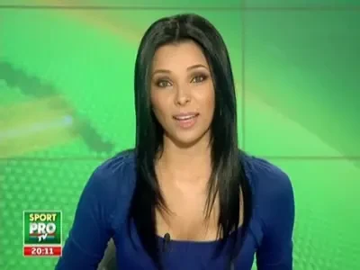 Imagini fabuloase! Cum joaca rugby femeile din Iran!