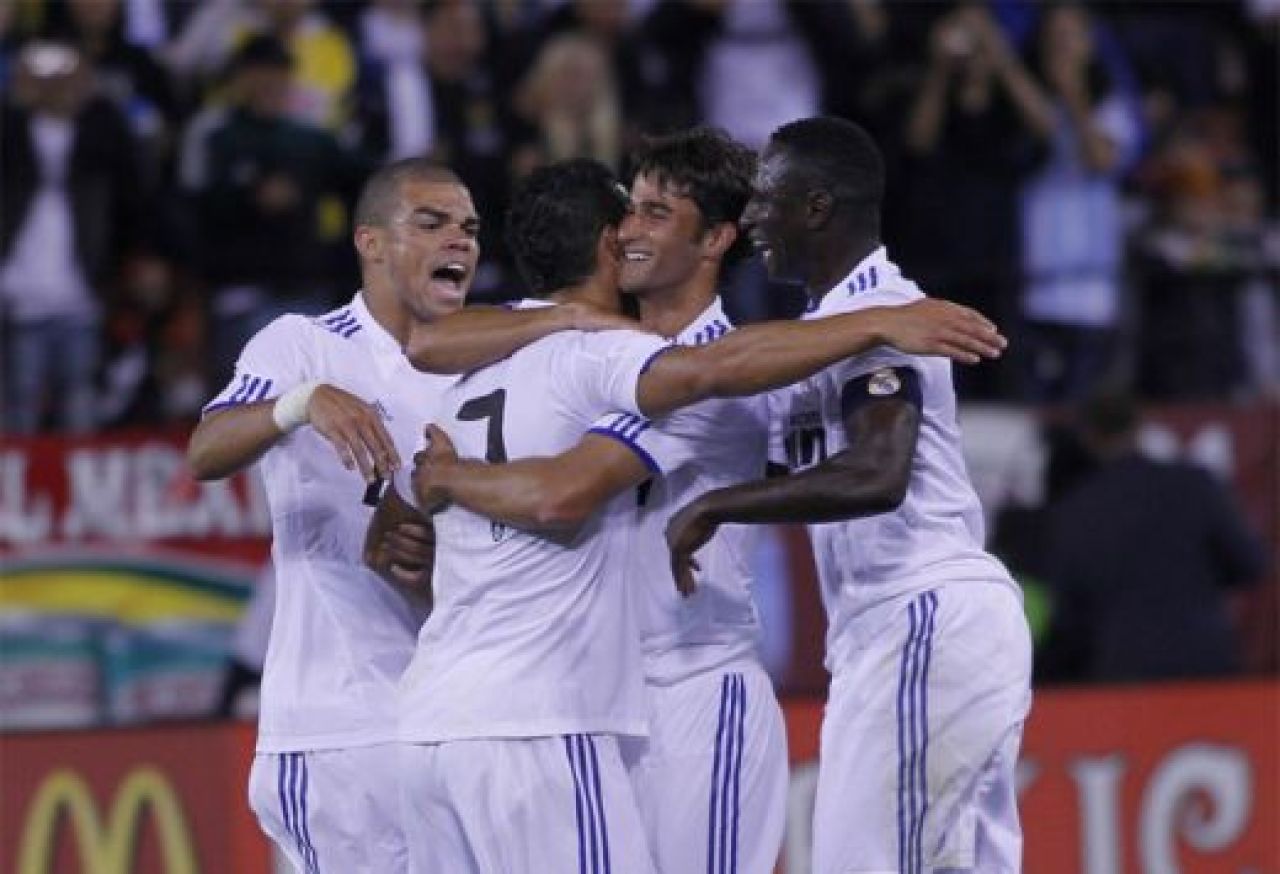 VIDEO Cristiano Ronaldo salveaza Realul lui Mourinho cu un GOLAZO: a jucat cu numarul 7!_7
