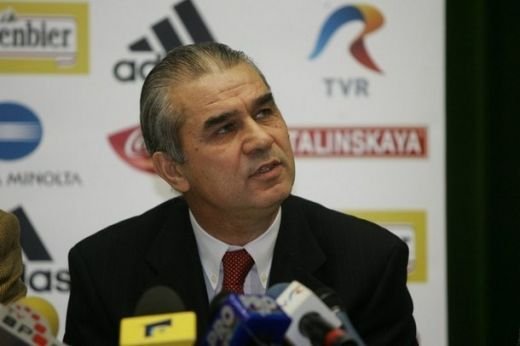 Ei sunt oamenii cu care Iordanescu vrea sa salveze Steaua! Cum crezi ca ar arata Steaua cu ei?_4