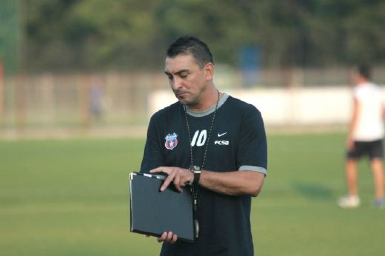 Prima decizie a lui Dumitrescu la Steaua: l-a adus la prima echipa pe pustiul Florin Matei! Vezi IMAGINI_5
