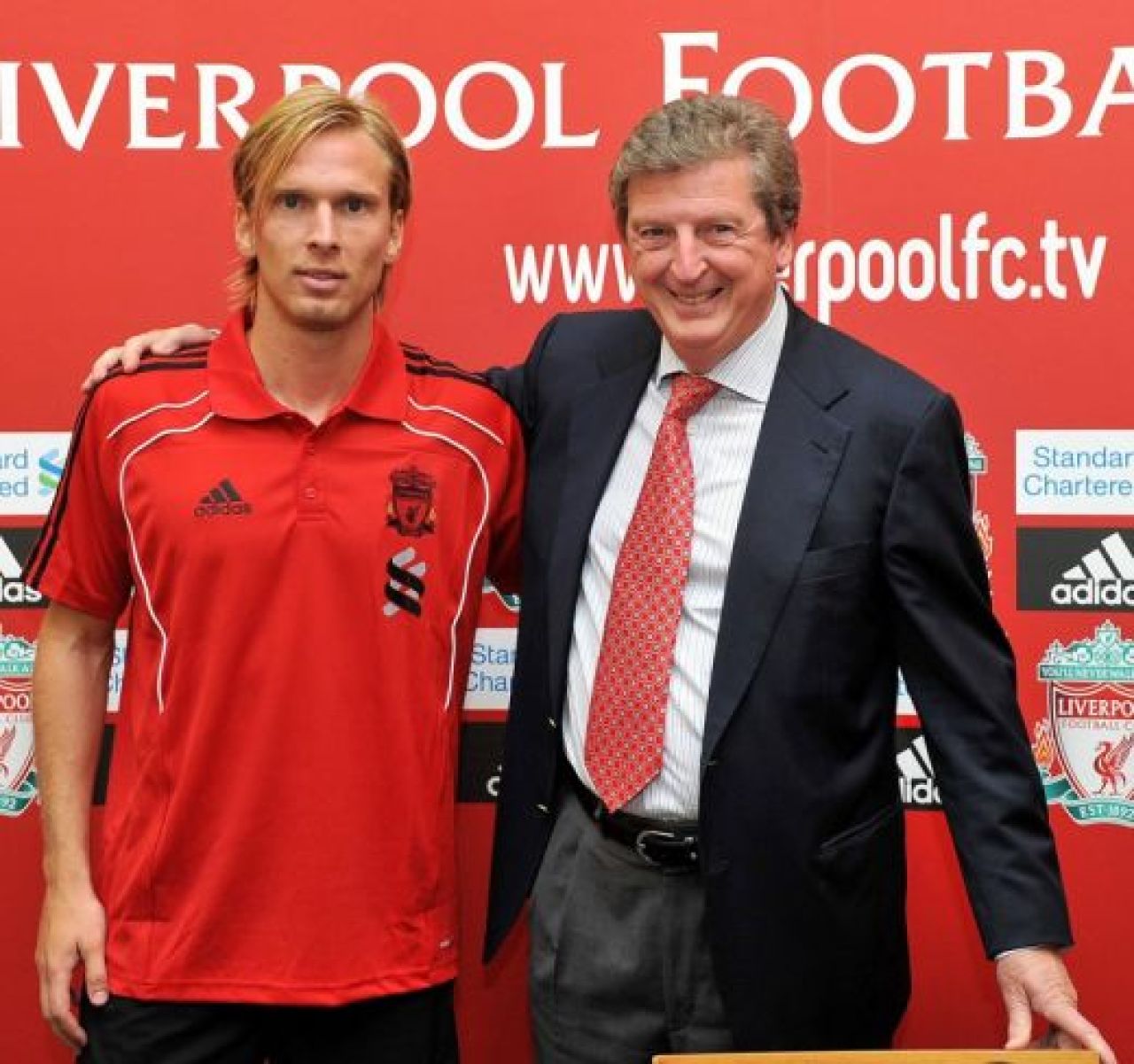 Poulsen e titular cu Arsenal! Vezi echipele la Liverpool - Arsenal:_2