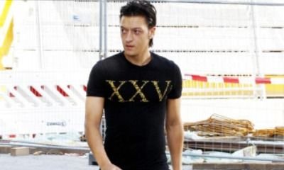 OFICIAL: Real Madrid l-a transferat pe Mesut Ozil! Vezi cat au platit pe noul Messi :